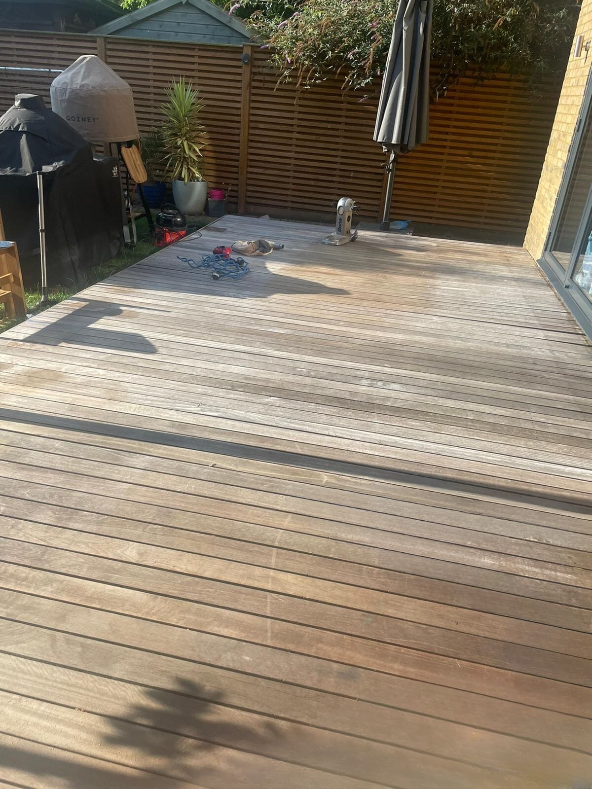 garden deck sanding picture